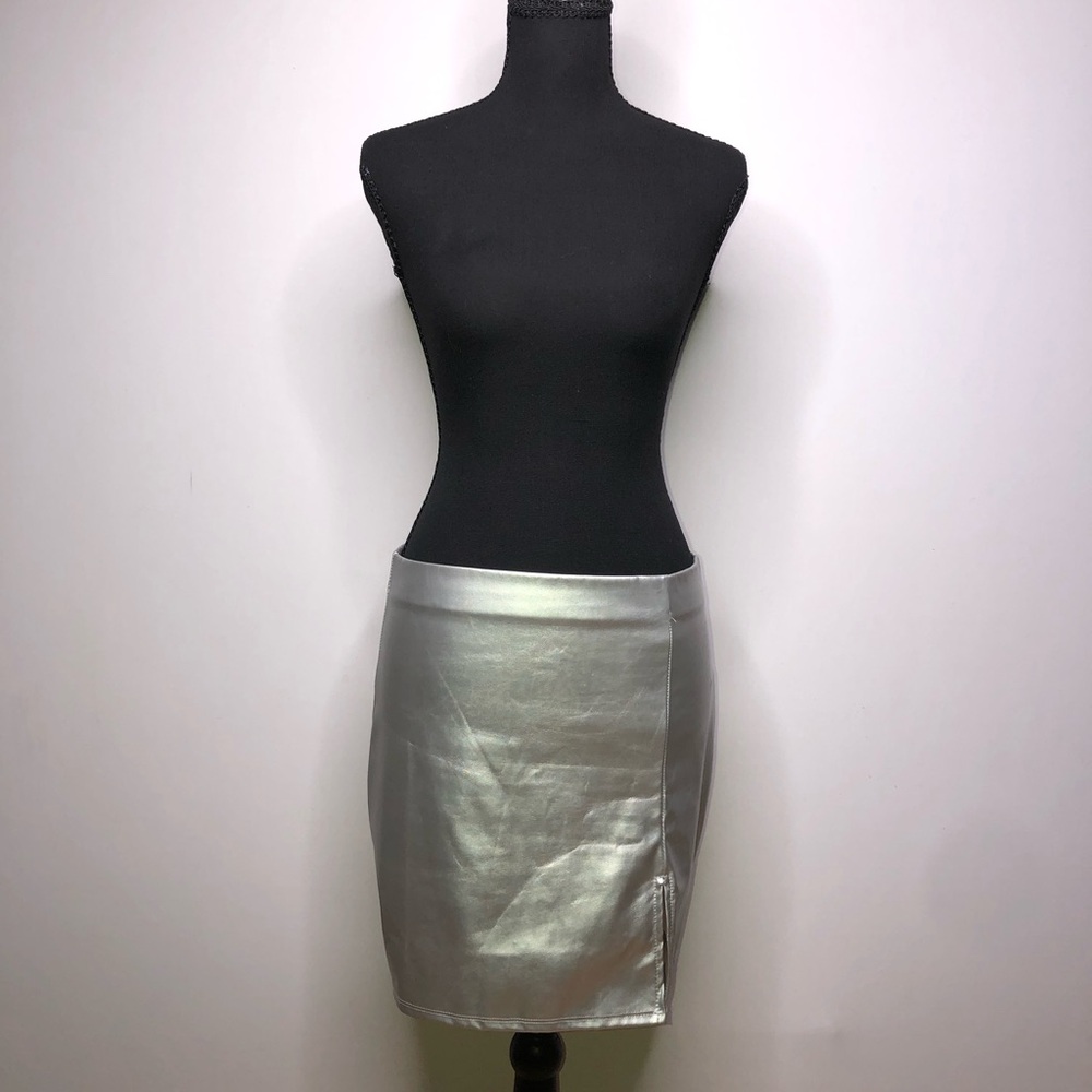 Fashionnova Silver Metallic Mini Large Skirt